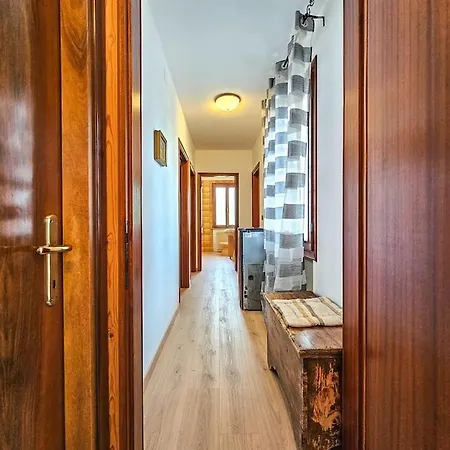 Casa Veronika Arcade